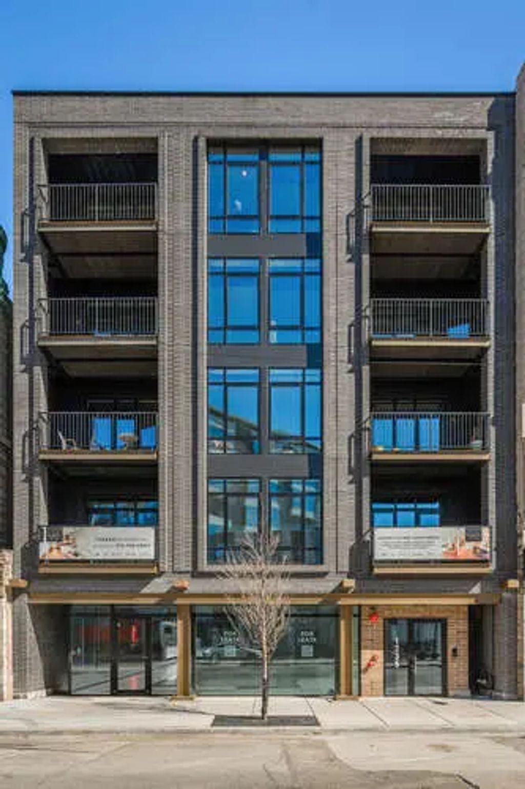 1257 N Ashland Avenue 402, Chicago