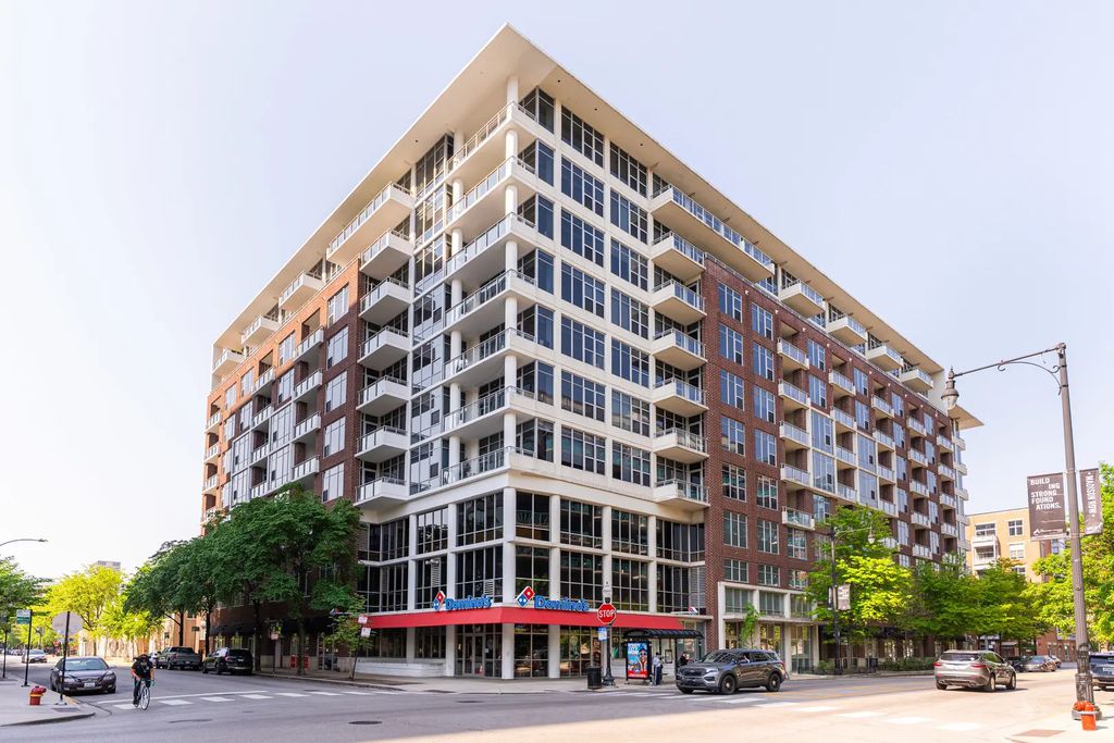 901 W Madison Street 901, Chicago, 60607