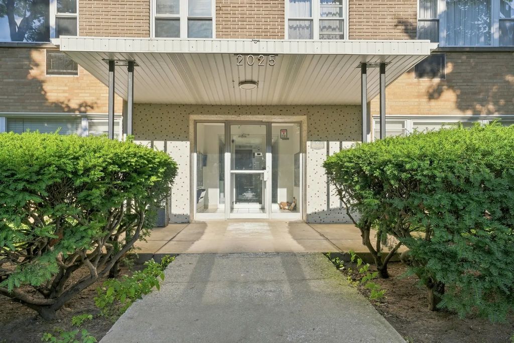 2025 W Granville Avenue 412, Chicago