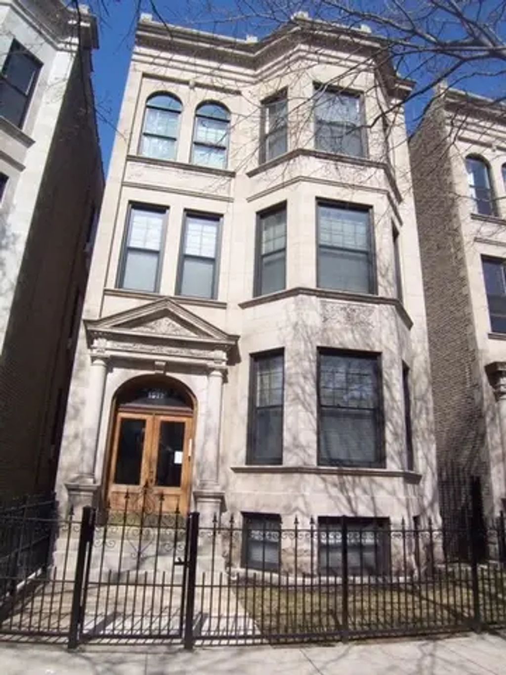 1512 W Wilson Avenue 1, Chicago
