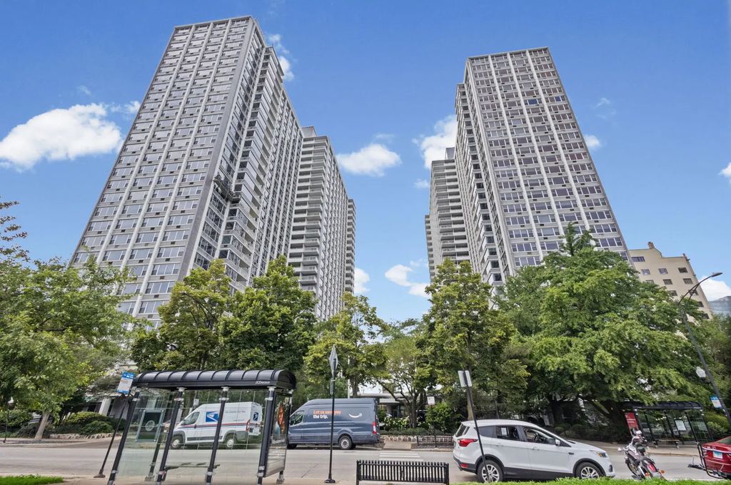 4250 N Marine Drive 2730, Chicago, 60613