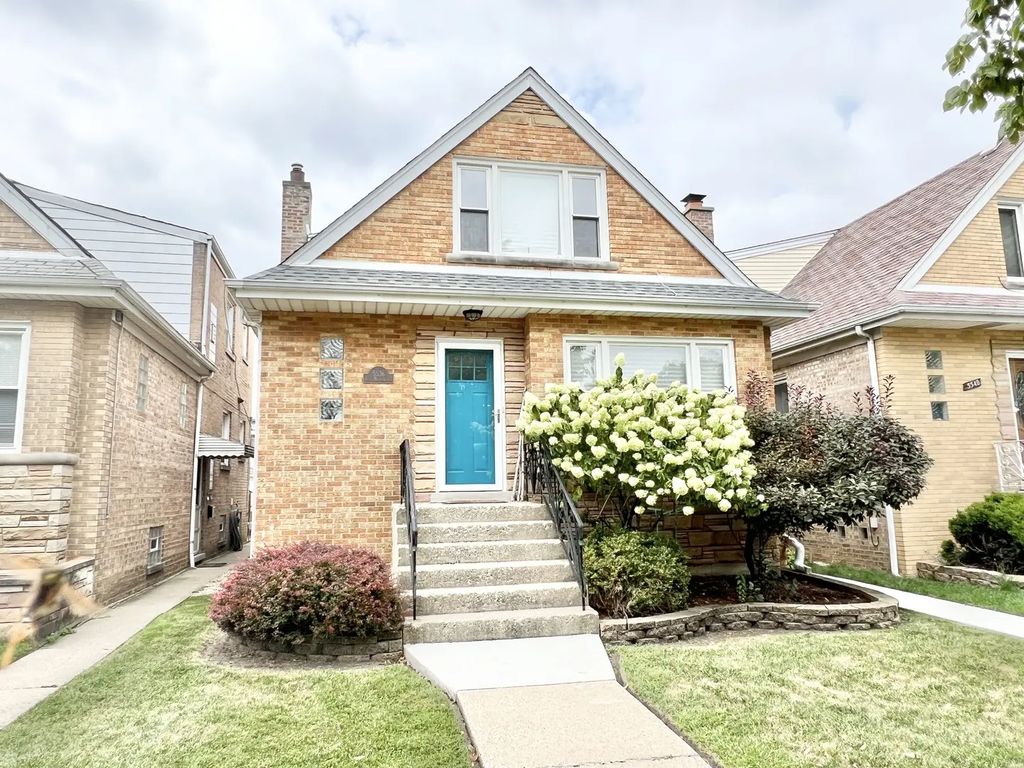 5536 N Major Avenue 1, Chicago, 60630