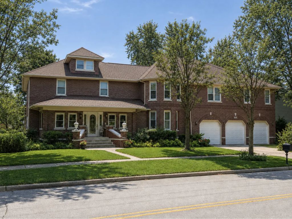 1506 Oswego Road A, Naperville