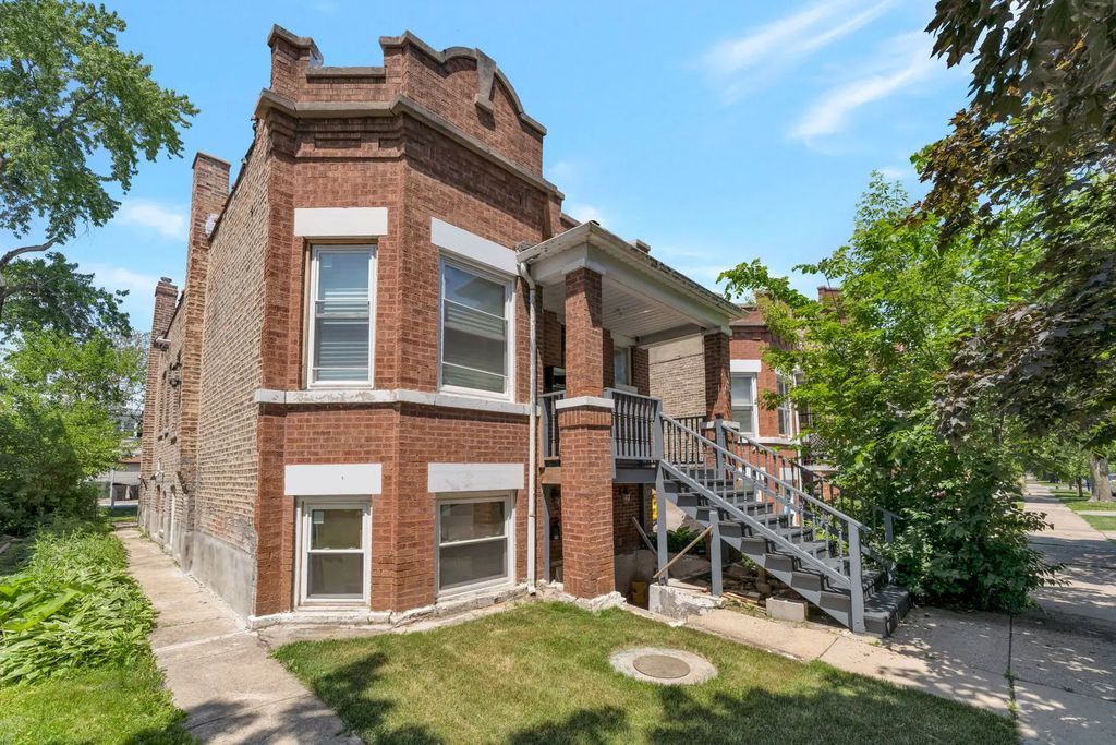 1414 S 58th Avenue 1, Cicero