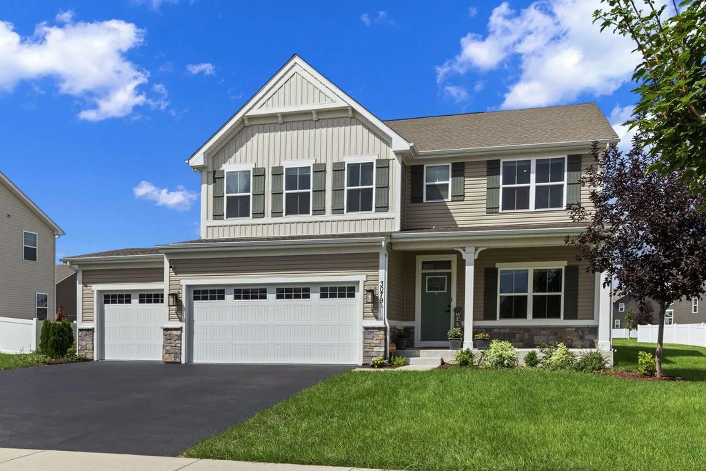 3079 Grande Trail, Yorkville
