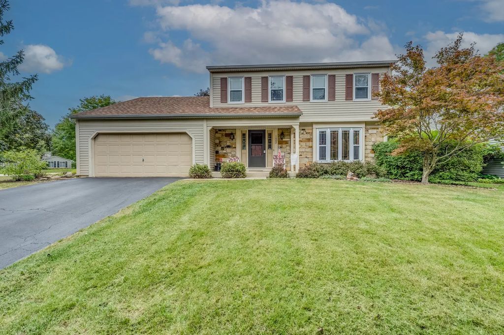 1602 Larson Avenue, St. Charles