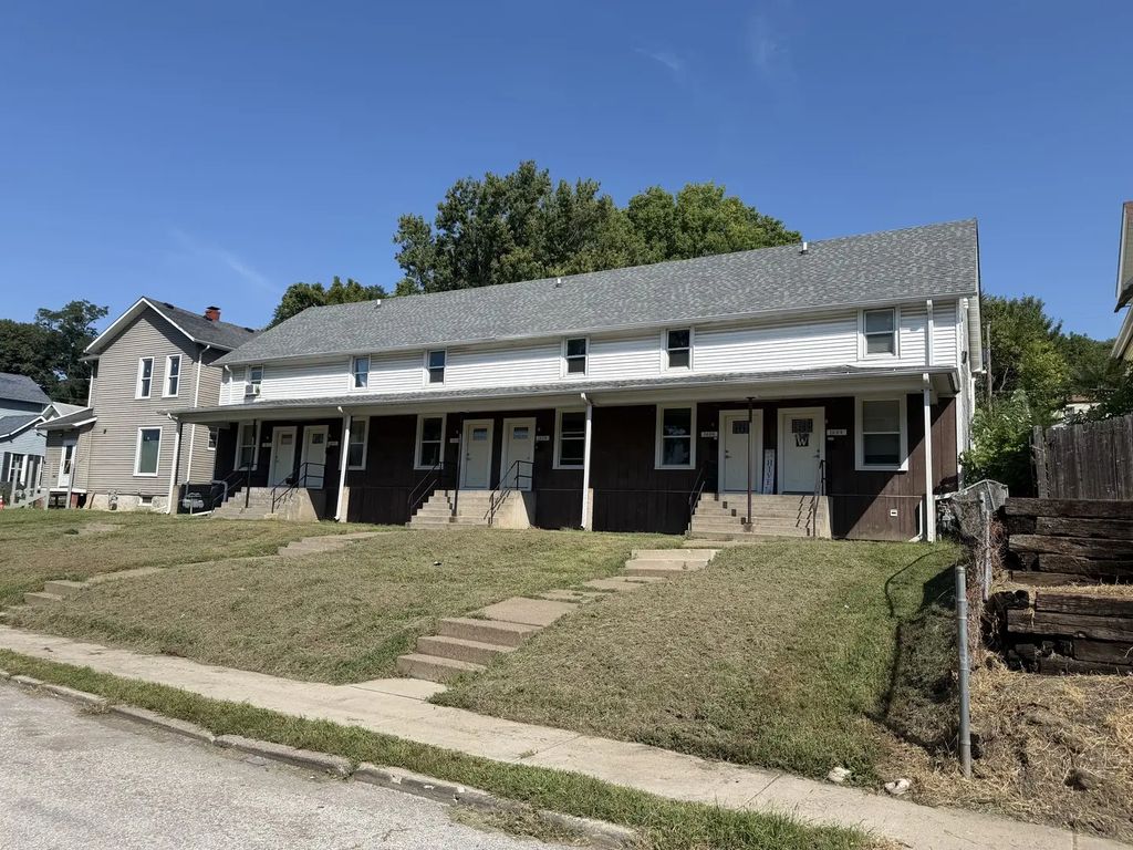 1604-1614 W 9th Street, Davenport