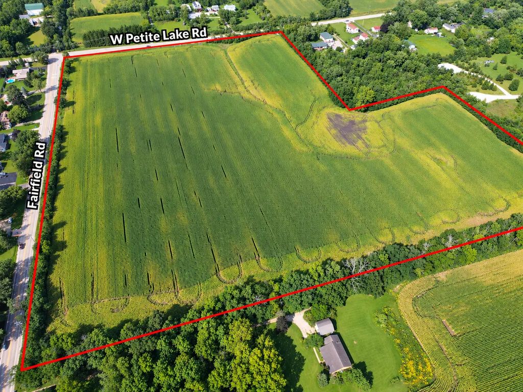 24143 W Petite Lake Road, Lake Villa