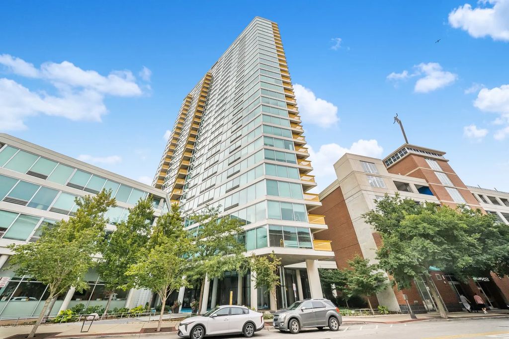 1720 Maple Avenue 1260, Evanston, 60201