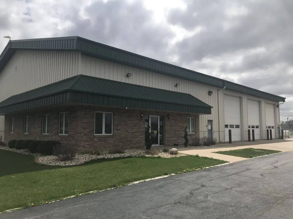 1807 179th Street N, East Moline