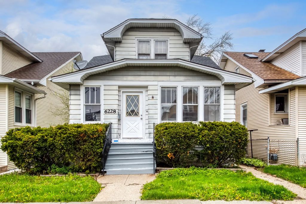 6228 W Berenice Avenue 1, Chicago