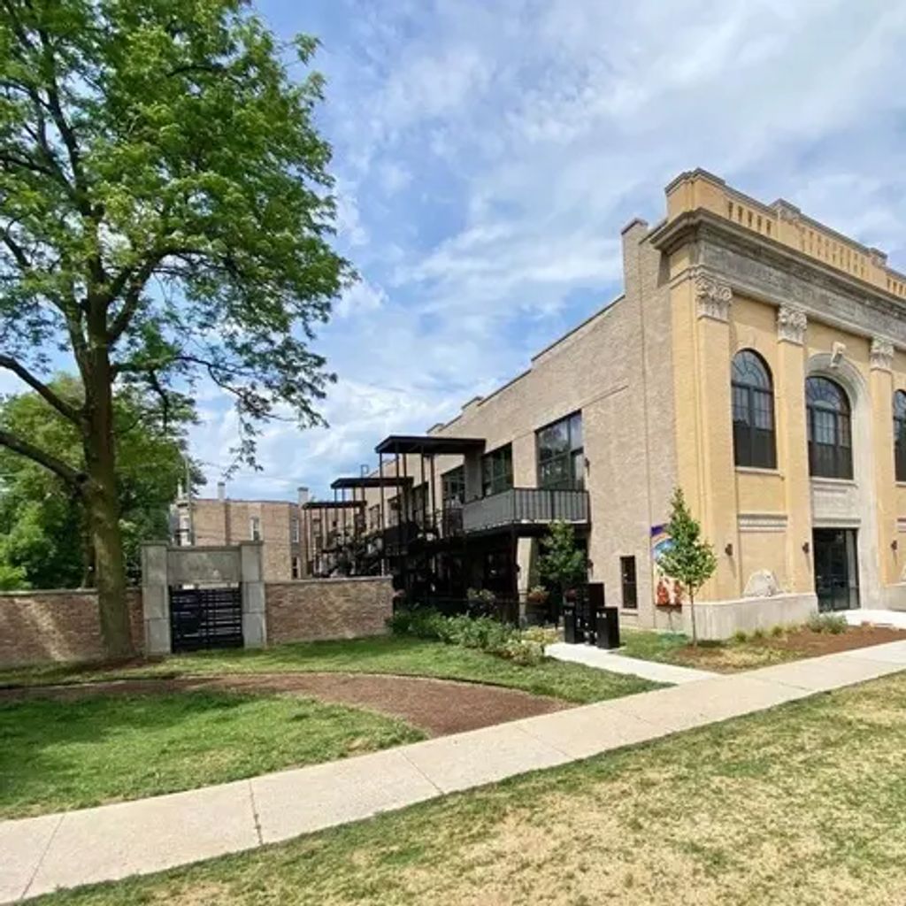 3228 W Palmer Street 14, Chicago, 60647