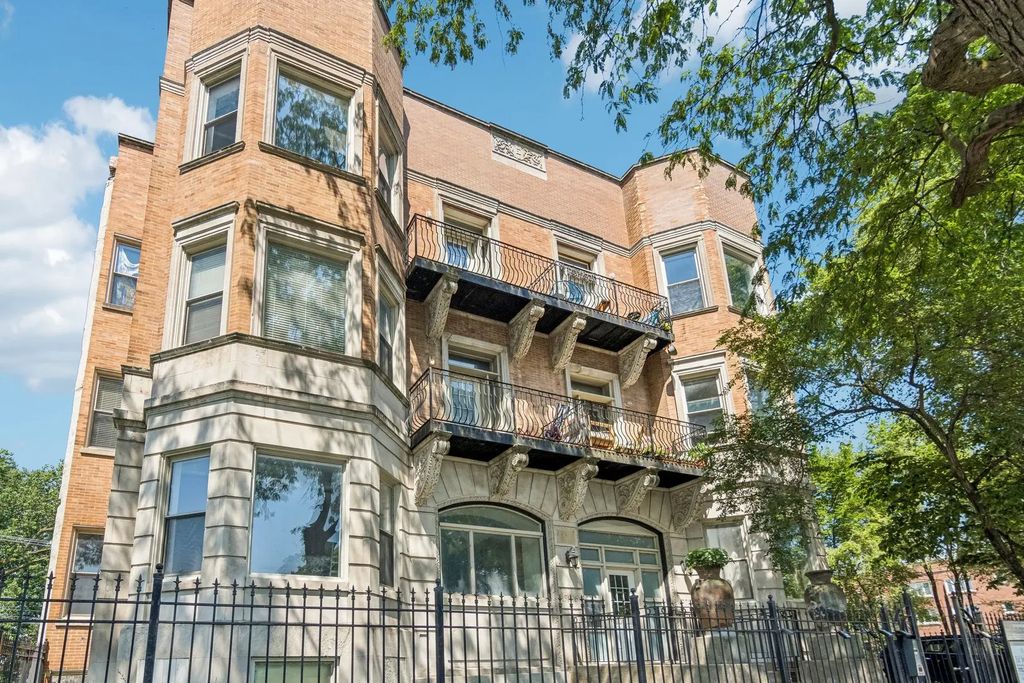 5016 S King Drive 3w, Chicago