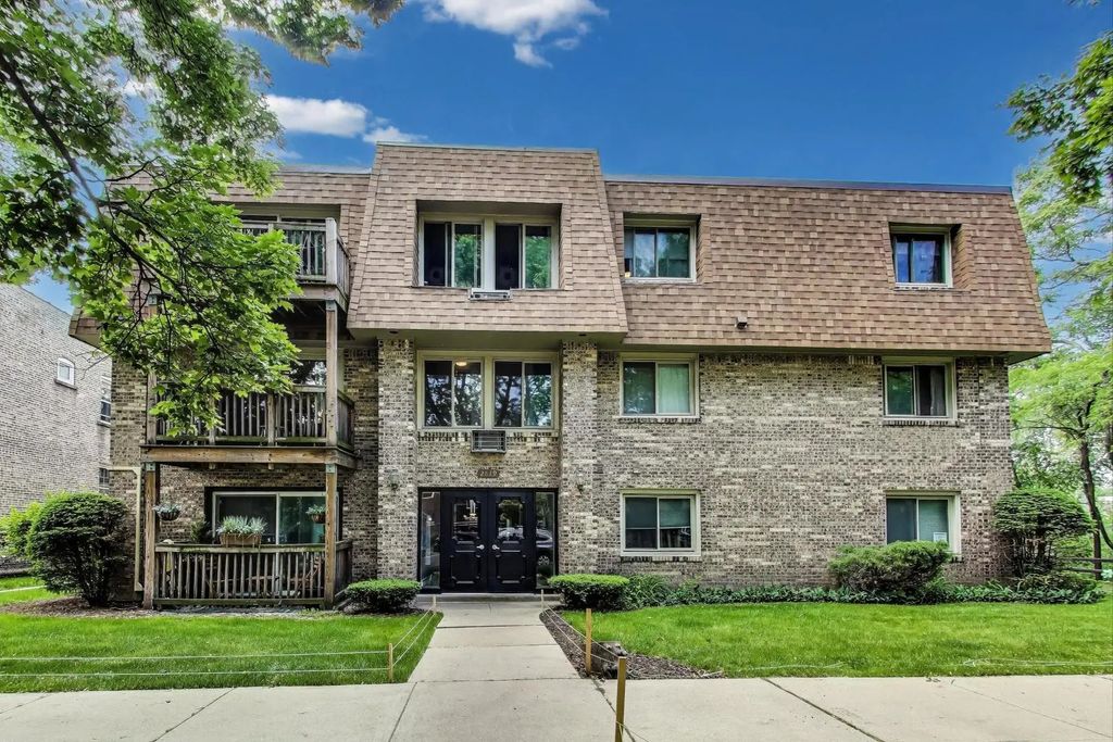 2619 W Agatite Avenue 2a, Chicago, 60625