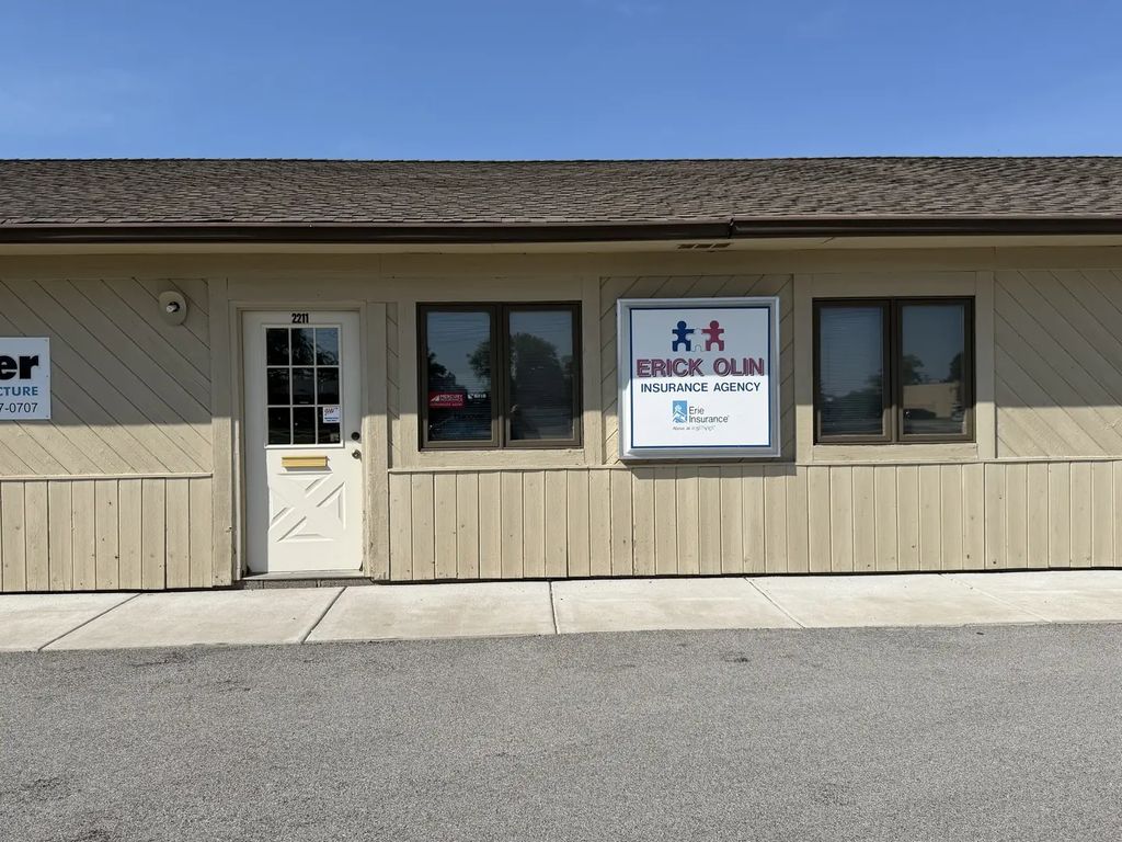2211 52nd Avenue, Moline