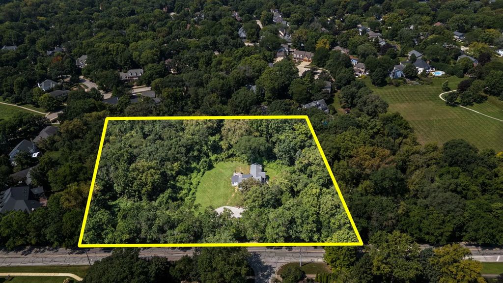 8s040 Olesen Drive, Naperville