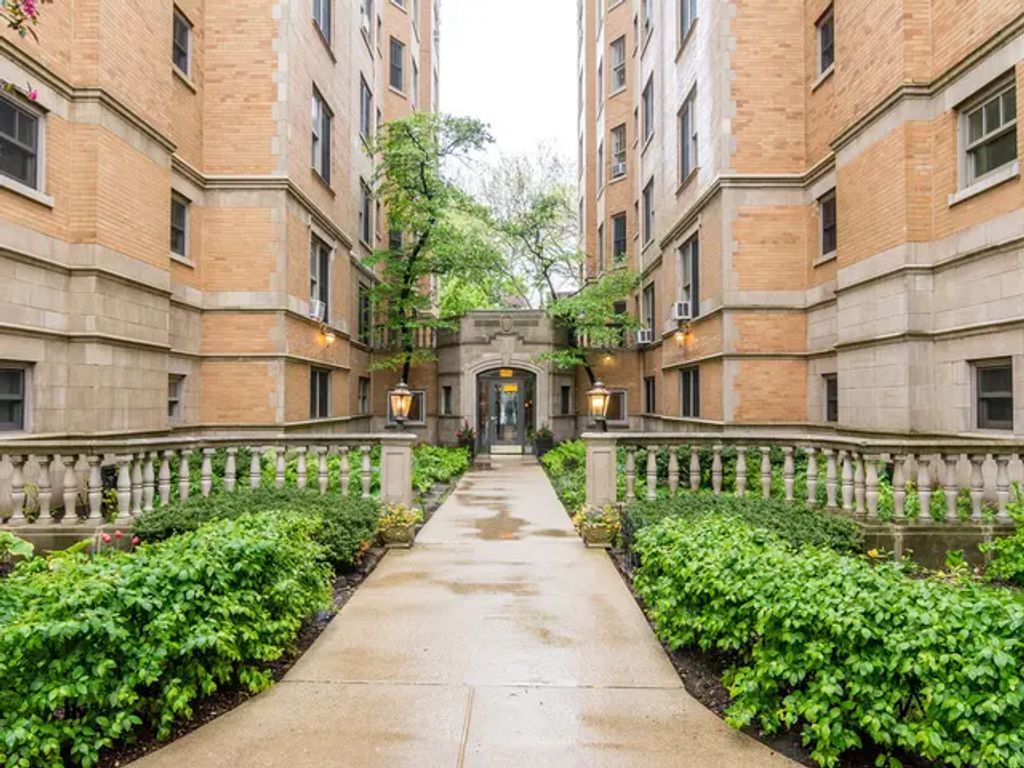609 W Stratford Place 6d, Chicago, 60657