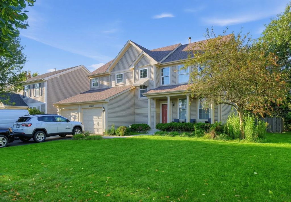 18499 W Springwood Drive, Grayslake