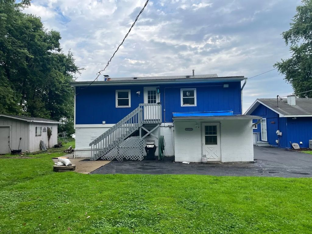 39259 N Jackson Drive 3, Spring Grove