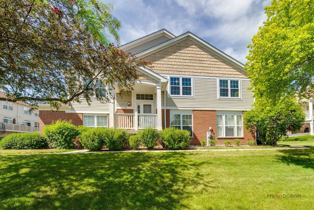 1155 Georgetown Way, Vernon Hills