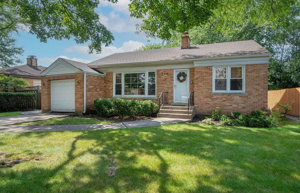334 Spruce Street, Glenview, 60025