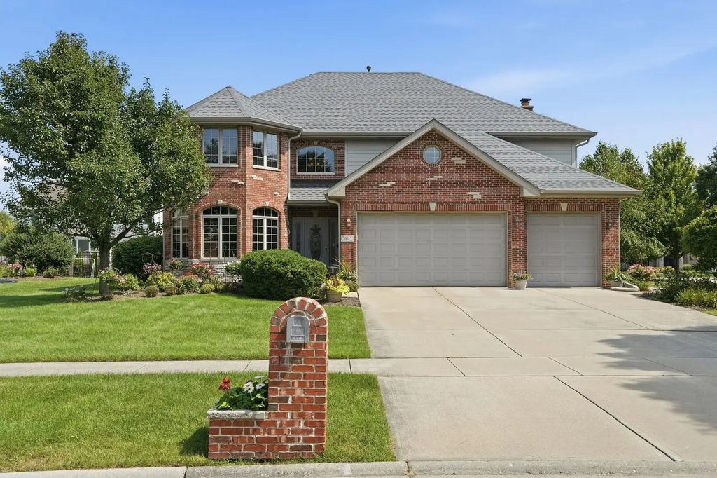 20015 Red Oak Drive, Mokena
