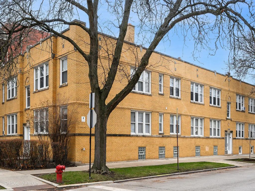 3506 N Lawndale Avenue 2, Chicago, 60618