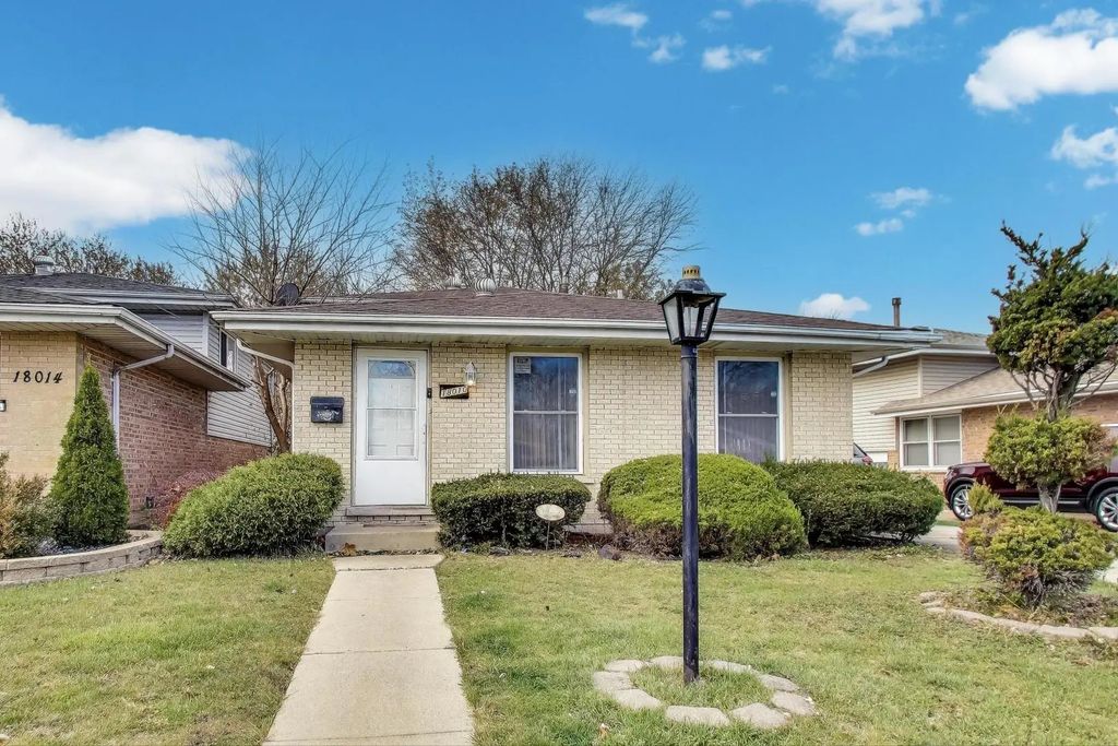 18010 Olympia Drive, Country Club Hills