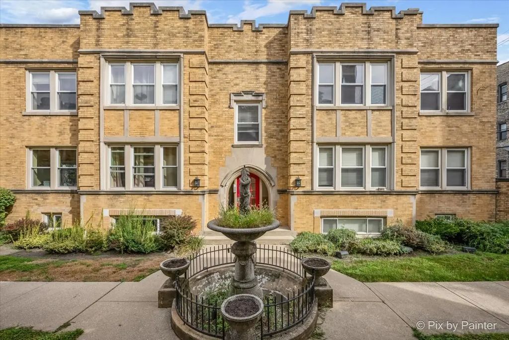 4211 N Keystone Avenue 2e, Chicago