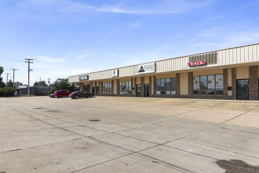 1507 1/2 W Jefferson Street E, Joliet