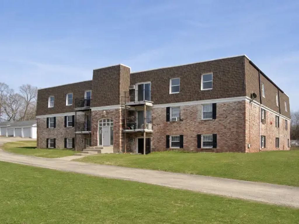 3120 Jacqueline Drive 12, Rockford