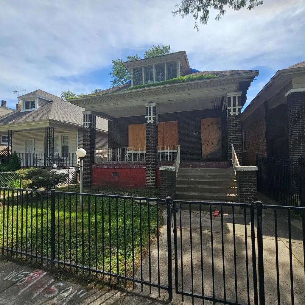 7747 S Langley Avenue, Chicago, 60619