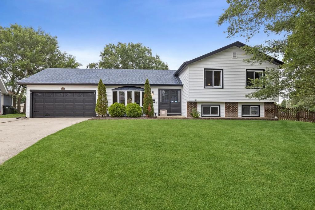 5701 Bedford Court, Hanover Park