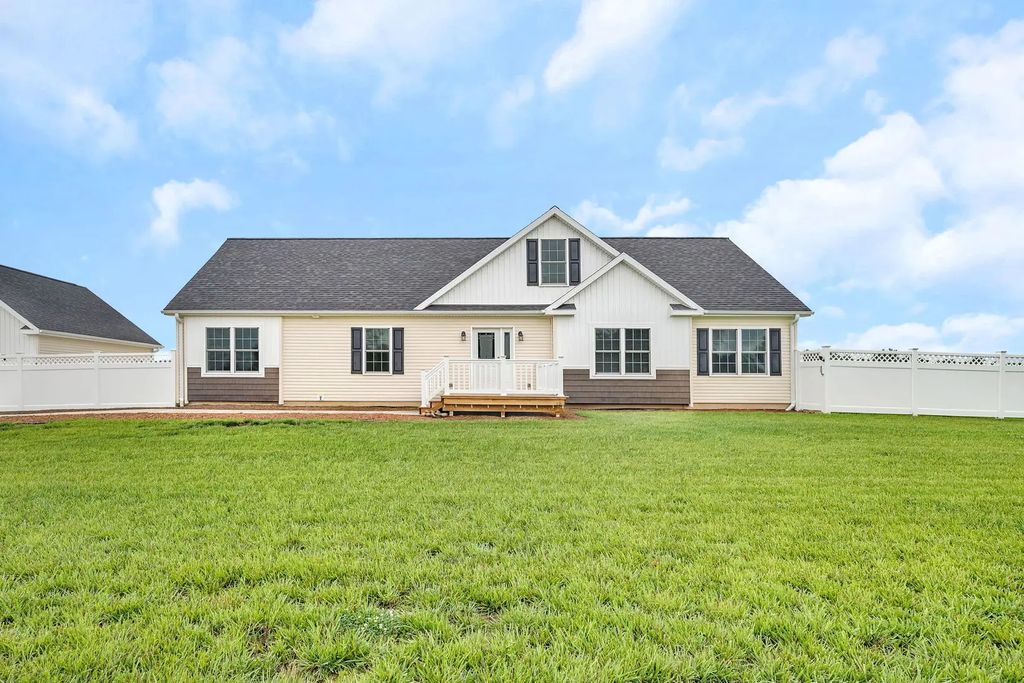 4183 Pine Bluff Road, Morris