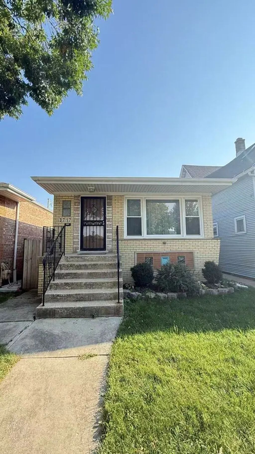 3717 W 51st Street, Chicago, 60632