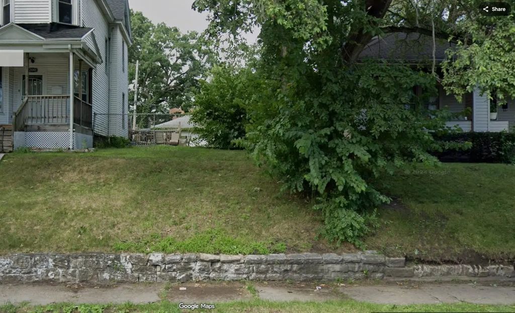 12044 S Harvard Avenue, Chicago