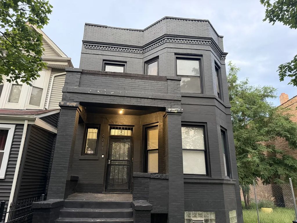6611 S Maryland Avenue, Chicago, 60637