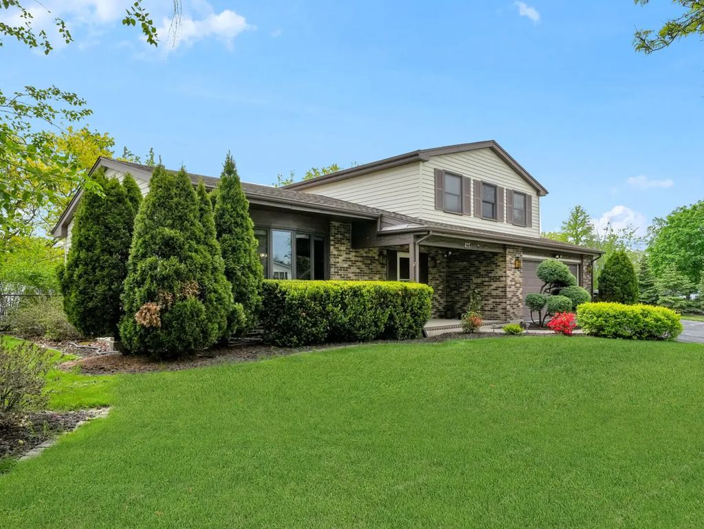 411 Arlington Avenue, Westmont