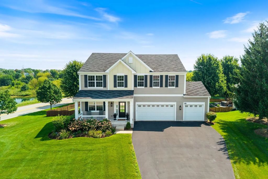 391 Copper Springs Lane, Elgin