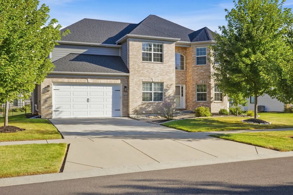 3605 Harmony Circle, Elgin