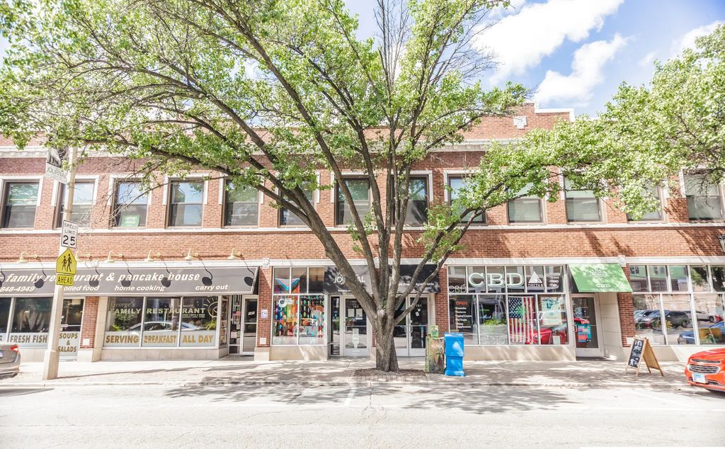 141 S Oak Park Avenue 6, Oak Park