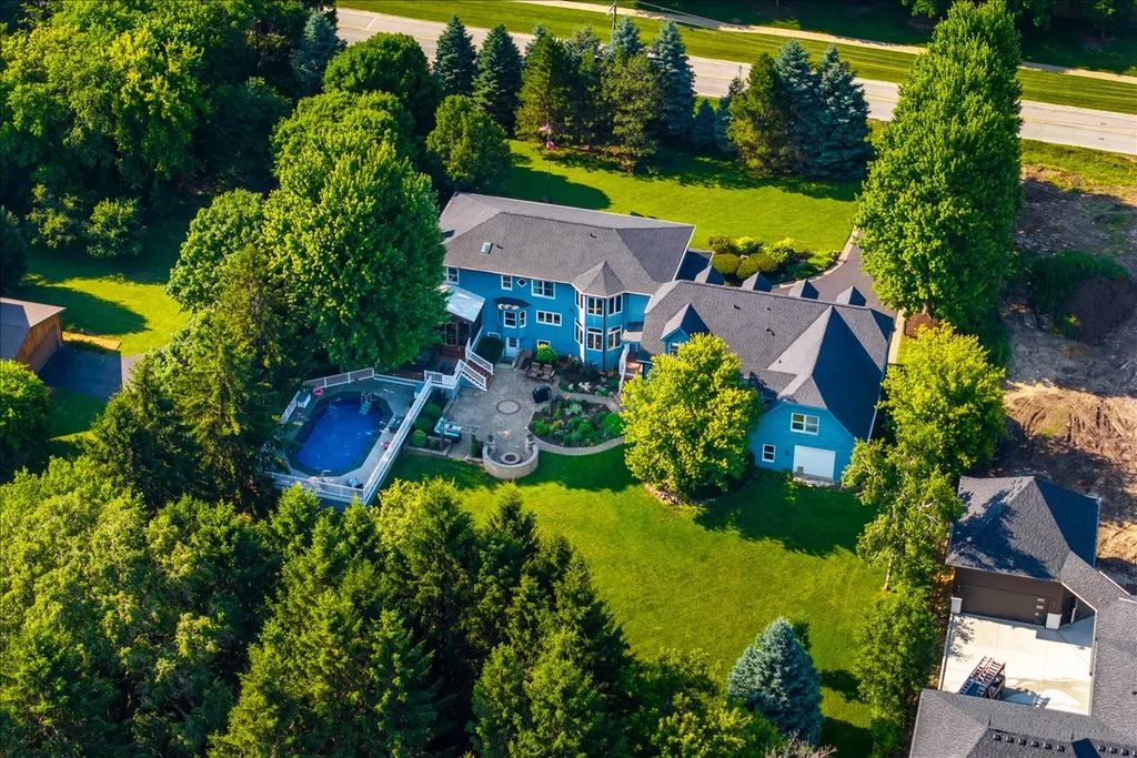 24633 W 103rd Street, Naperville