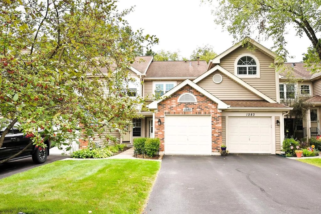 1285 Coldspring Road, Carol Stream