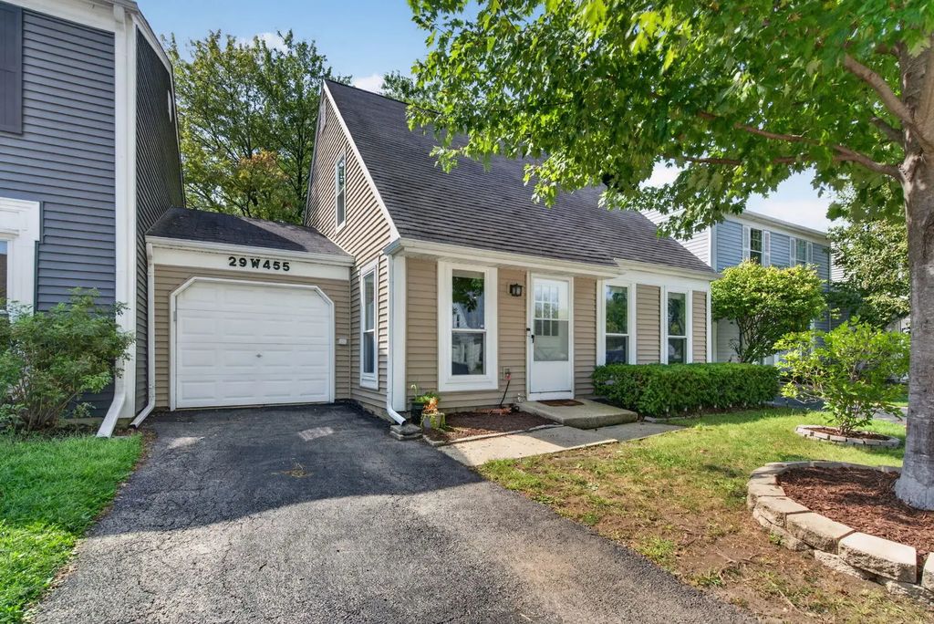 29w455 Hawthorne Lane, Warrenville
