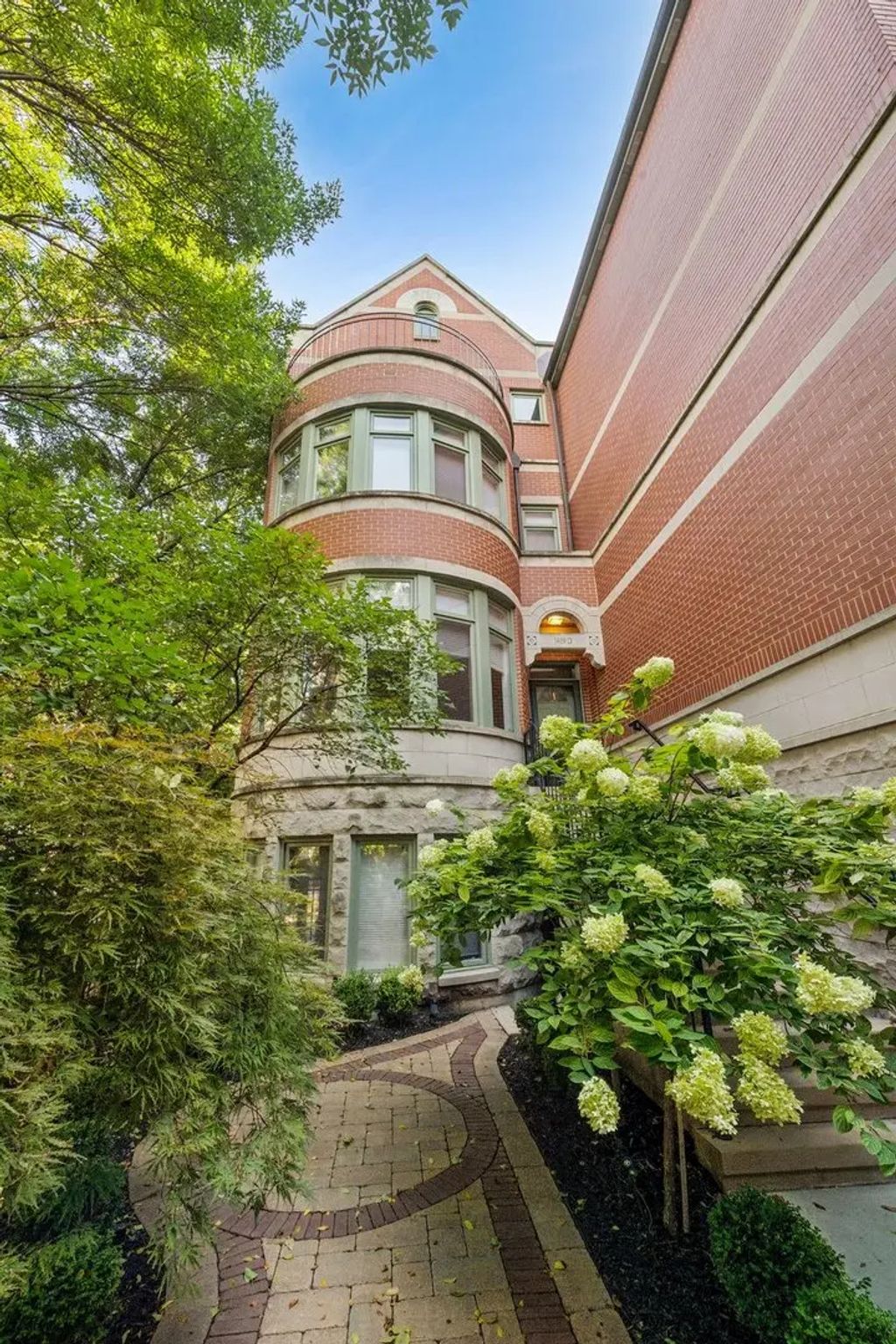 1409 S Indiana Avenue D, Chicago, 60605