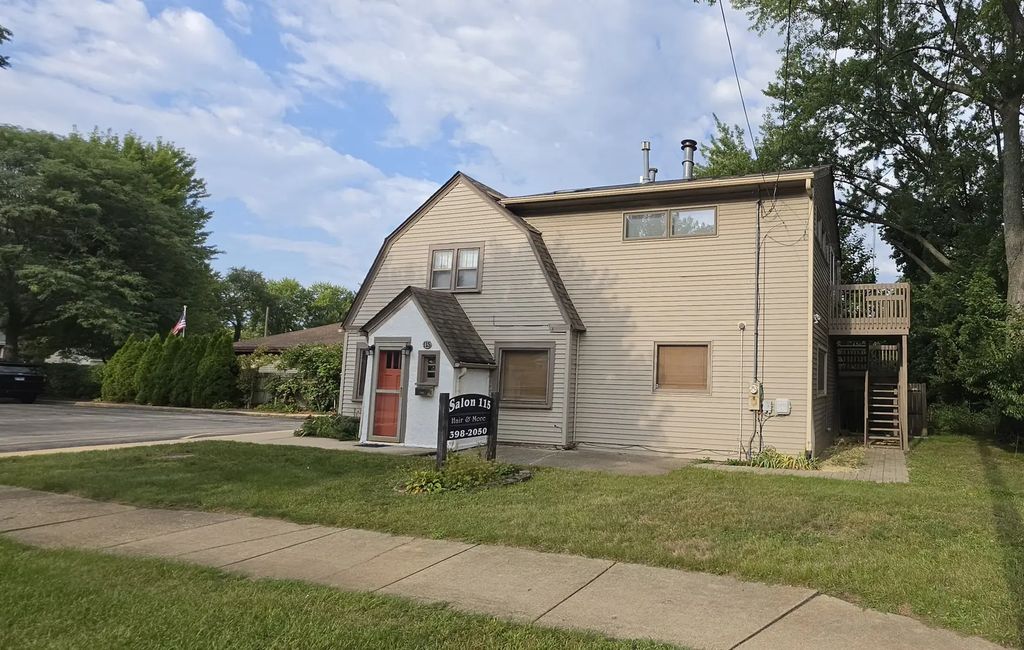 115 Fairview Avenue, Rockford