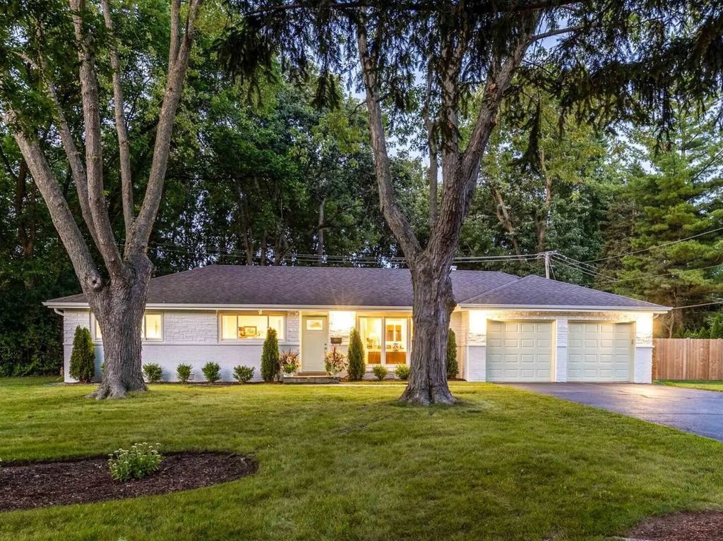 3319 Western Avenue, Highland Park