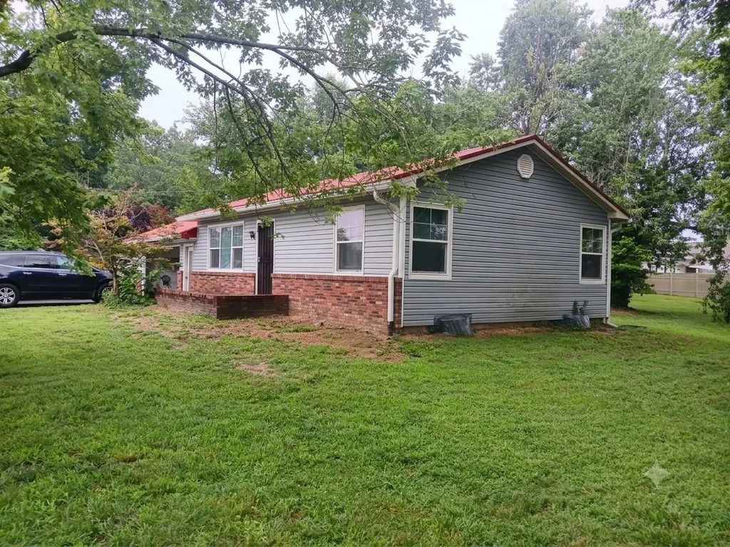 204 N 4th Street, Marion