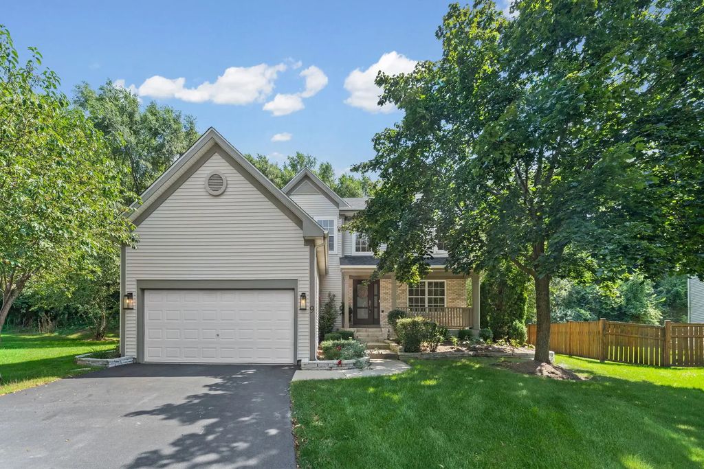9 Lake Gillilan Court, Algonquin