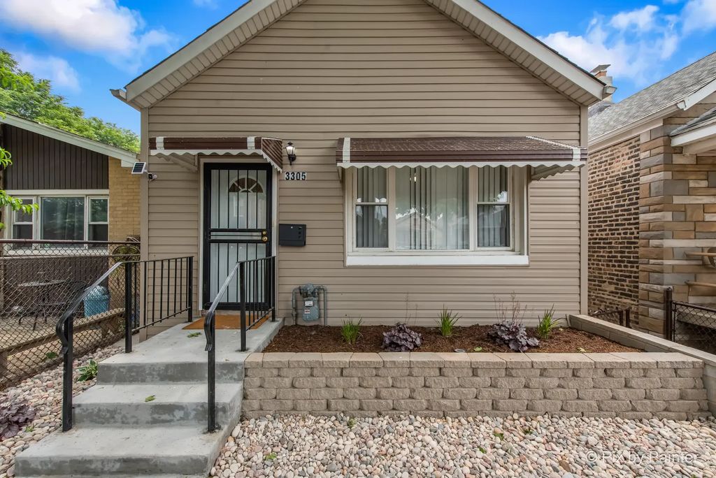 3305 S Bell Avenue, Chicago, 60608